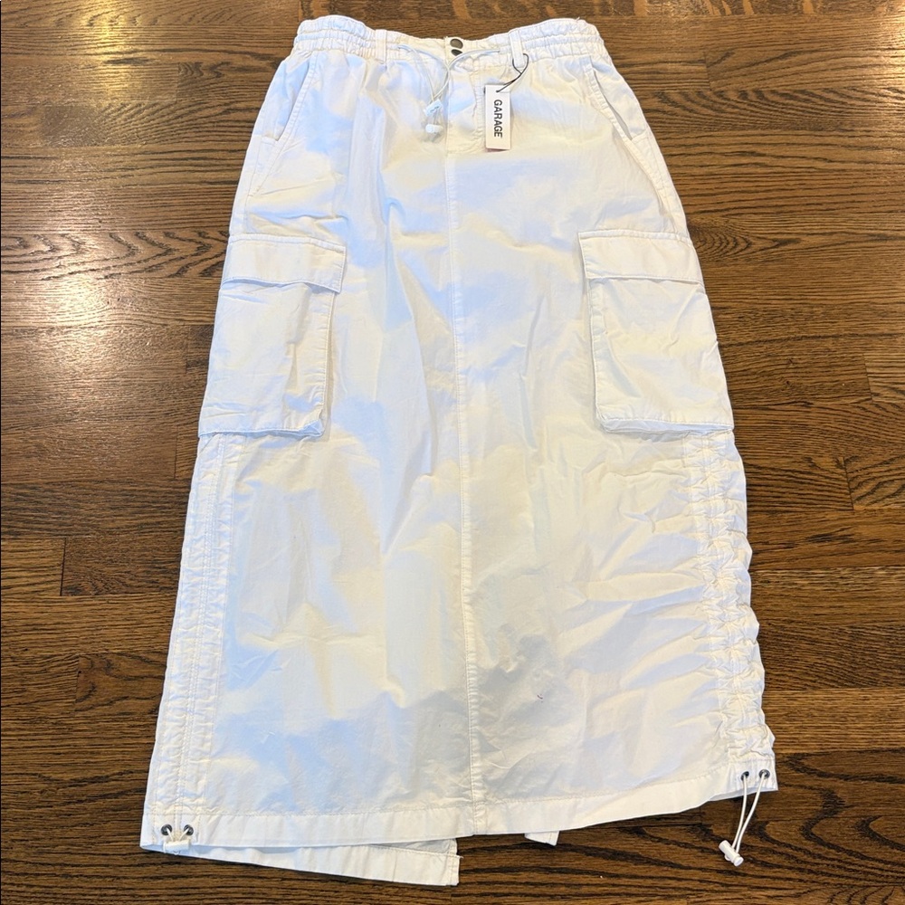 Garage NWT poplin Drawstring Cargo Parachute Skirt, white , xS